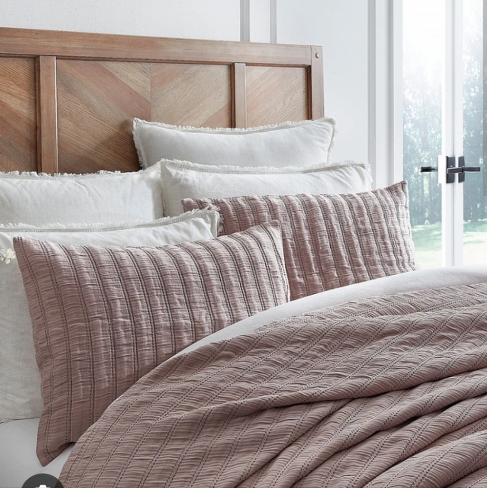 Southern LivingSimplicity Collection Casey Quilted Reversible Coverelet -Purple